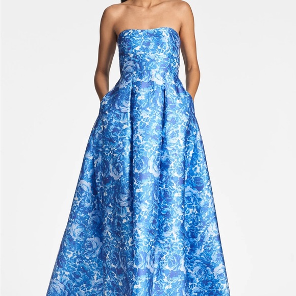 Sachin + Babi | Dresses | Sachin Babi Blue And White Strapless Aline Dress  | Poshmark